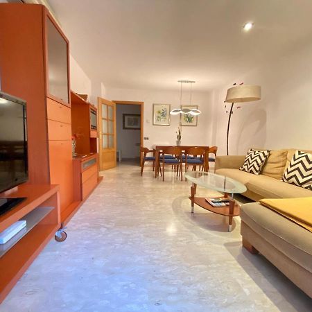 Apartment Rambla Tarragona Free Parking Bagian luar foto