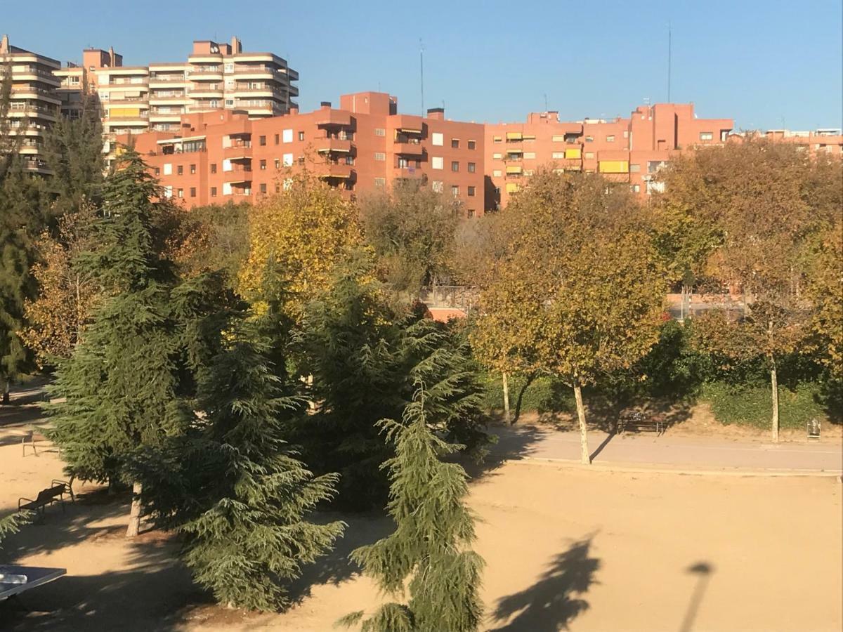 Apartment Rambla Tarragona Free Parking Bagian luar foto