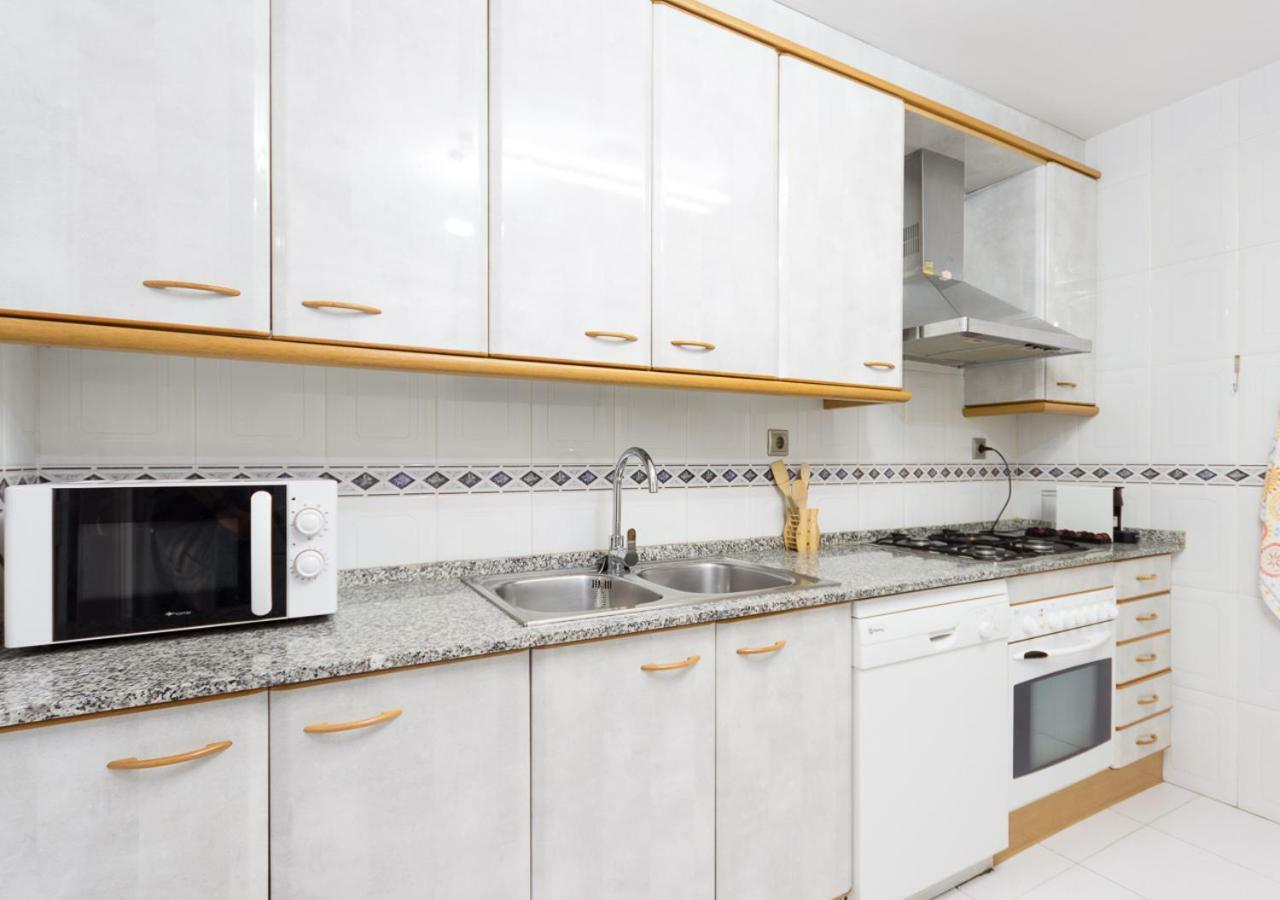 Apartment Rambla Tarragona Free Parking Bagian luar foto