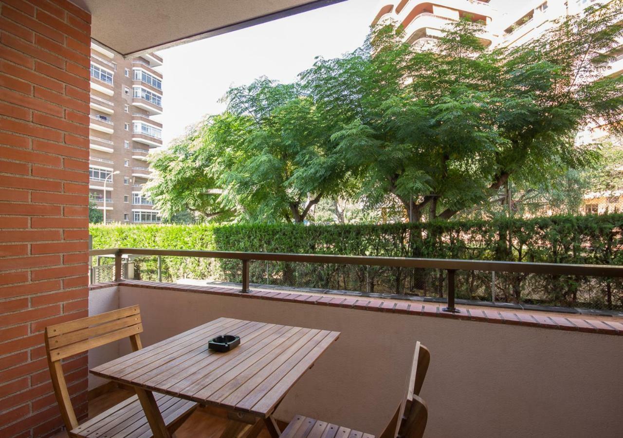 Apartment Rambla Tarragona Free Parking Bagian luar foto